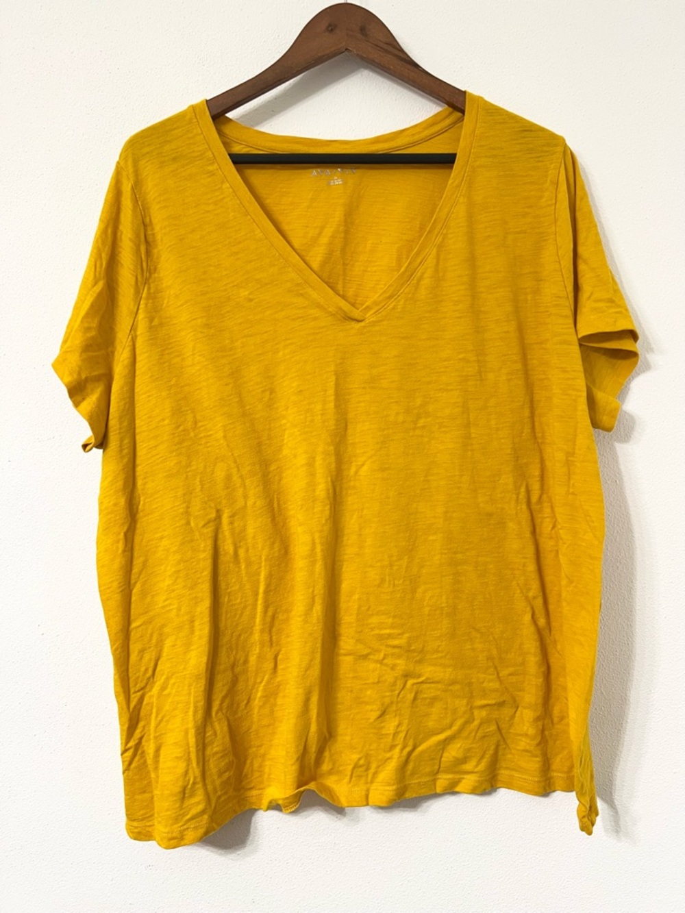 Ava & Viv Mustard Yellow V Neck Tee Plus Size 3X Short Sleeve